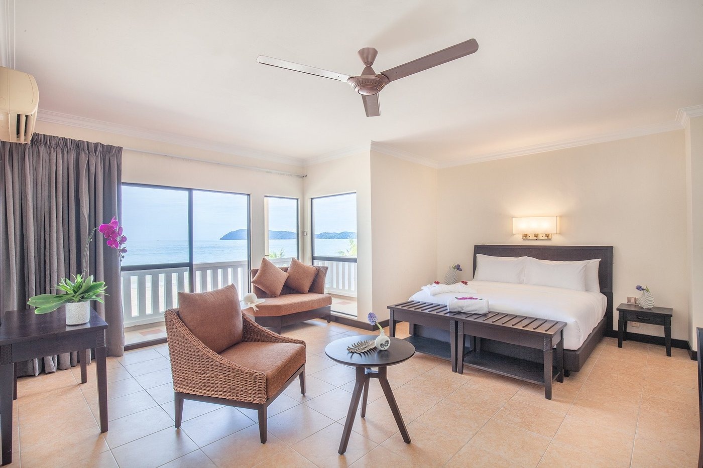 هتل کمر ریزورت